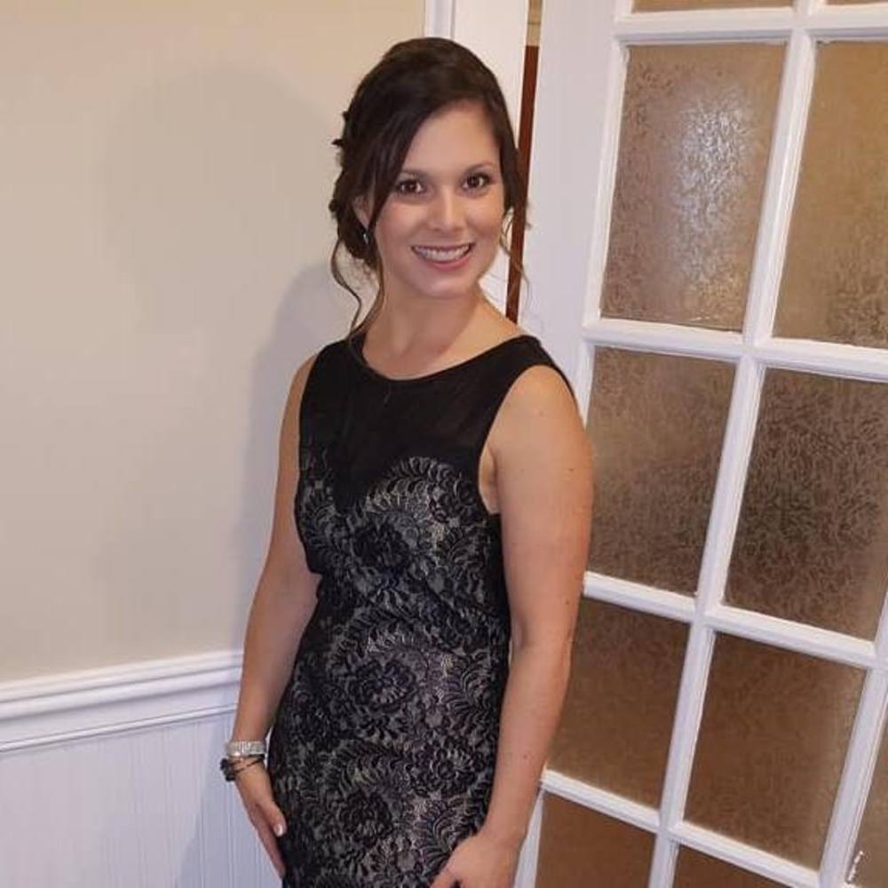 Meet your Posher, Hillary